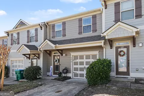 404 E Gate Trl, Ball Ground, GA 30107