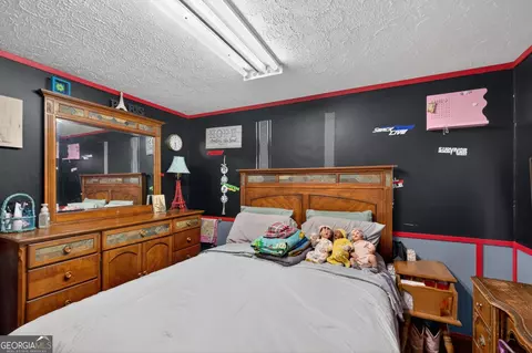 Bedroom - 1719 Harber Rd, Carnesville, GA 30521 photo 2 of 2
