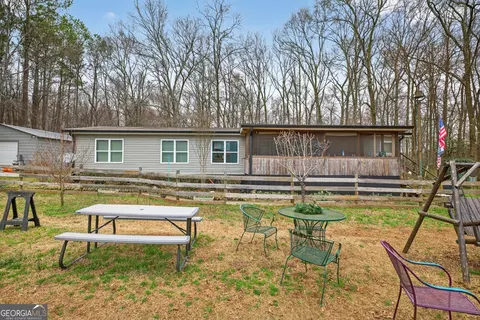 Exterior - 1719 Harber Rd, Carnesville, GA 30521 photo 7 of 17