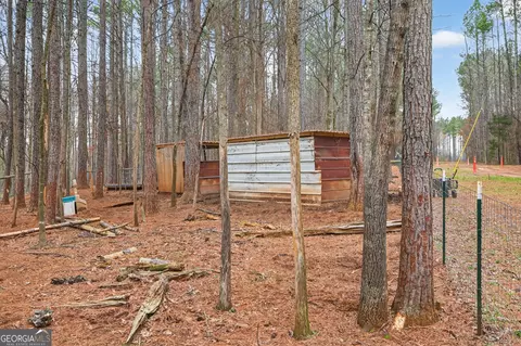 Exterior - 1719 Harber Rd, Carnesville, GA 30521 photo 11 of 17