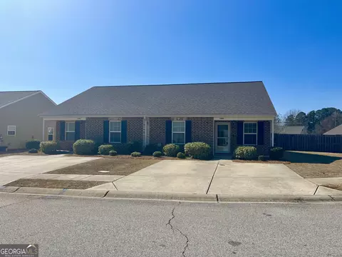 1553 Louise Anderson Dr, Griffin, GA 30224