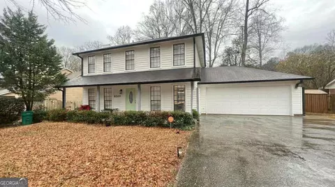 8059 Cedar Creek Rdg, Riverdale, GA 30274