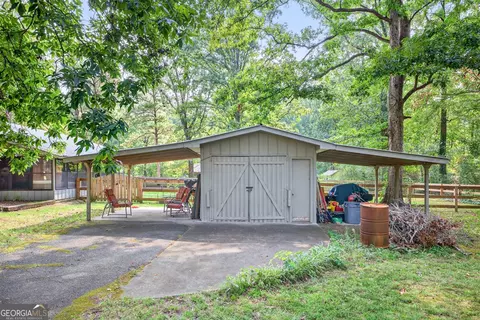 Exterior - 199 Cherry St SE, Calhoun, GA 30701 photo 14 of 21