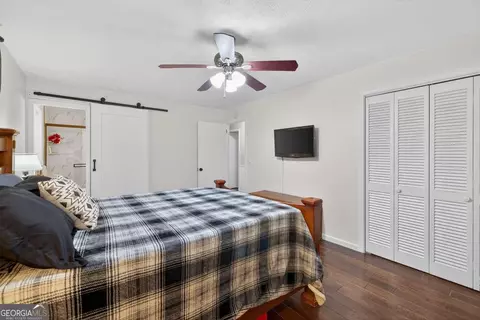 Bedroom - 199 Cherry St SE, Calhoun, GA 30701 photo 8 of 8