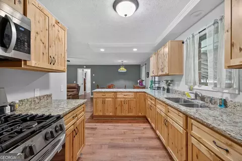Kitchen - 199 Cherry St SE, Calhoun, GA 30701 photo 5 of 5