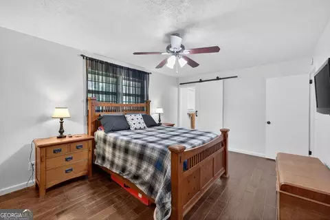 Bedroom - 199 Cherry St SE, Calhoun, GA 30701 photo 7 of 8