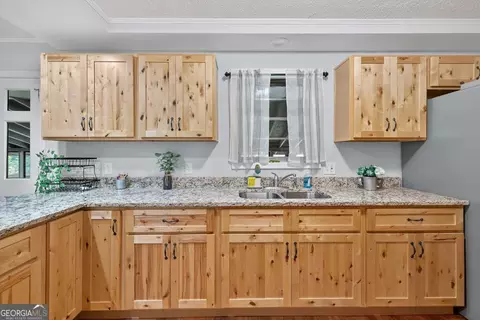 Kitchen - 199 Cherry St SE, Calhoun, GA 30701 photo 2 of 5