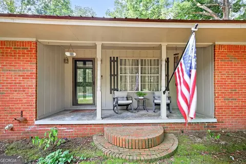 Exterior - 199 Cherry St SE, Calhoun, GA 30701 photo 4 of 21