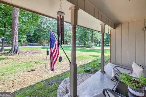 Exterior - 199 Cherry St SE, Calhoun, GA 30701 photo 6 of 21