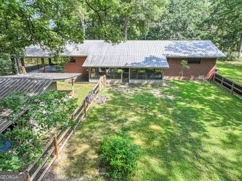 Exterior - 199 Cherry St SE, Calhoun, GA 30701 photo 10 of 21