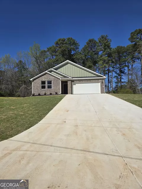 239 Swan Lake Rd, Stockbridge, GA 30281