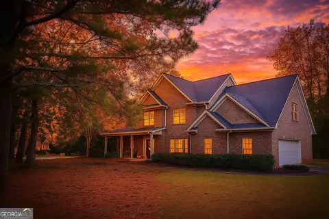 801 Eggie Ct, Mcdonough, GA 30252