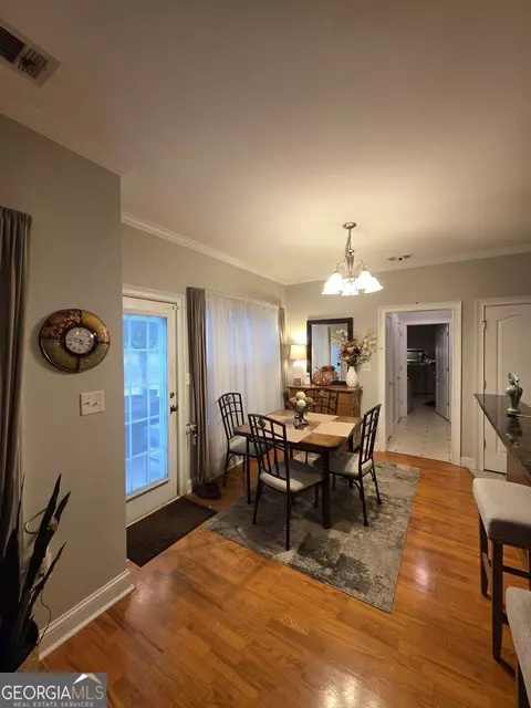 Dining - 801 Eggie Ct, Mcdonough, GA 30252 photo 3 of 3