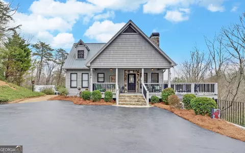 397 Early Dr, Dahlonega, GA 30533