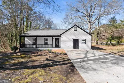 1397 Bentley Woods Trl, Lithonia, GA 30058