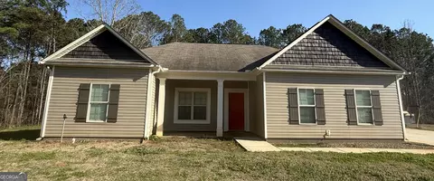 107 Edgemont Ct, Lagrange, GA 30240