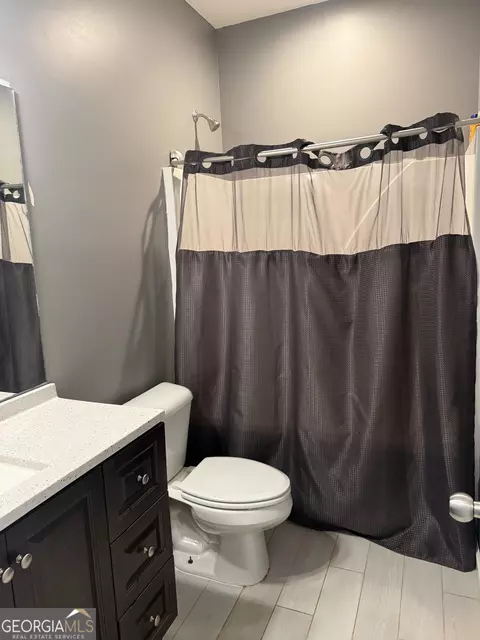 Bath - 107 Edgemont Ct, Lagrange, GA 30240 photo 5 of 5