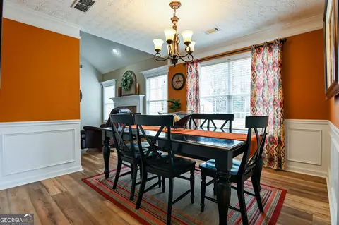 Dining - 105 Edinburgh Ln, Covington, GA 30016 photo 2 of 4