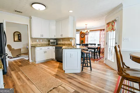 Kitchen - 105 Edinburgh Ln, Covington, GA 30016 photo 4 of 4
