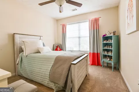 Bedroom - 105 Edinburgh Ln, Covington, GA 30016 photo 6 of 11