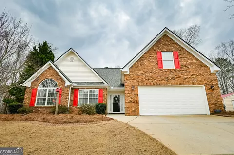 Exterior - 105 Edinburgh Ln, Covington, GA 30016 photo 15 of 18
