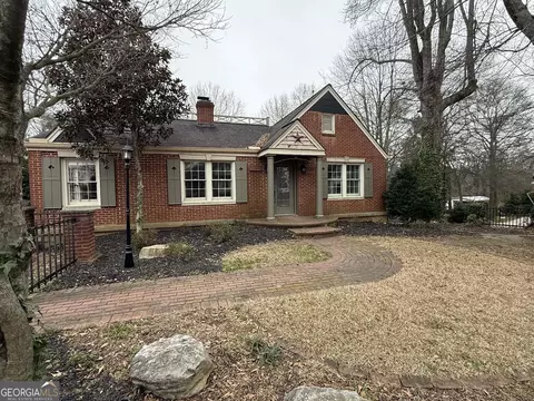 952 Wayside St NW, Cornelia, GA 30531