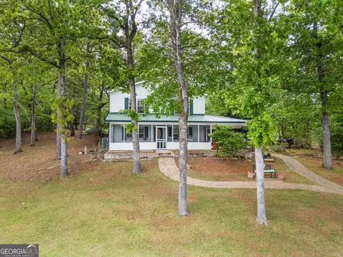 Exterior - 2000 Campbell Rd, Covington, GA 30014 photo 4 of 25