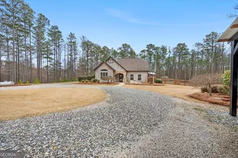 Exterior - 109 Pope Rd, Buchanan, GA 30113 photo 5 of 23