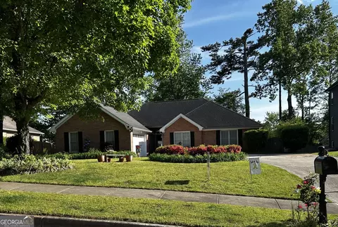 187 Pine Branch Dr, Stockbridge, GA 30281