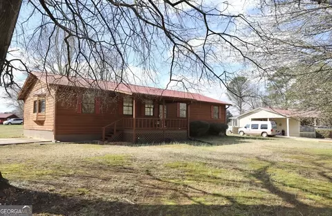 16 Laredo, Summerville, GA 30747