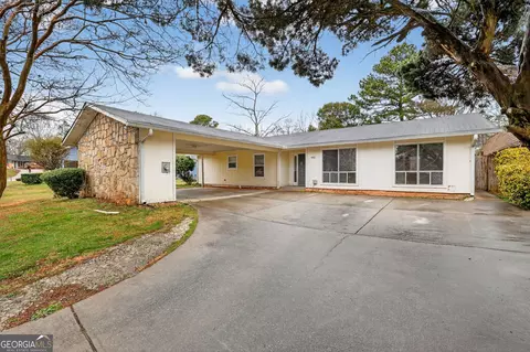 4406 Carriage Trl, Stone Mountain, GA 30083