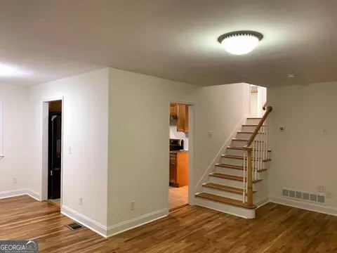Living - 3019 Trafalgar Way, Chamblee, GA 30341 photo 2 of 3