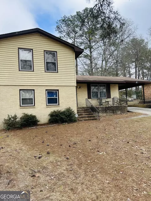 973 Irving Dr, Macon, GA 31217