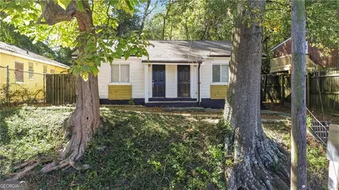 662 Cameron M Alexander Blvd NW, Atlanta, GA 30318