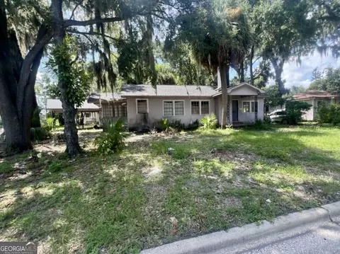 1101 Pine Ave, Brunswick, GA 31520