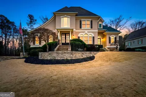 8550 Lake Forrest Dr, Douglasville, GA 30134