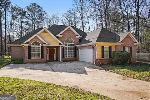 1310 Lester Mill Rd, Locust Grove, GA 30248