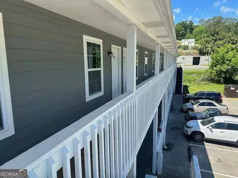 Exterior - 432 4th Ave, Dalton, GA 30721 photo 4 of 12