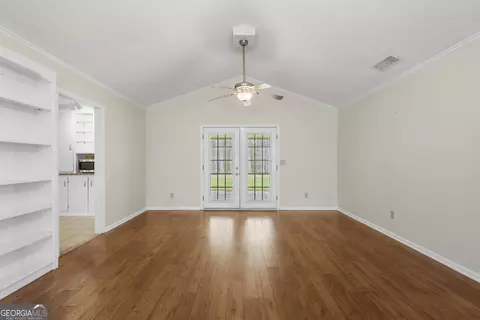 Living - 125 Hazel Way, Lagrange, GA 30241 photo 5 of 5