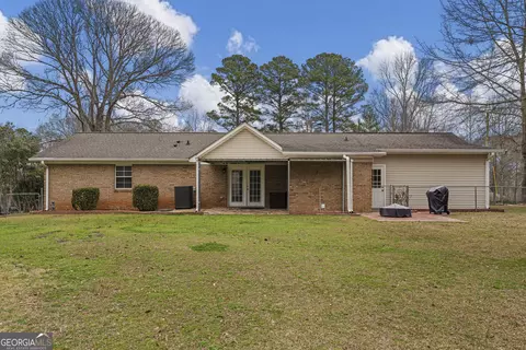Exterior - 125 Hazel Way, Lagrange, GA 30241 photo 5 of 6