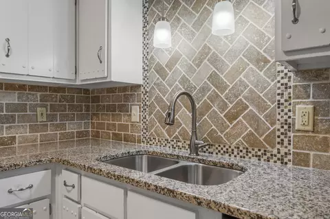 Kitchen - 125 Hazel Way, Lagrange, GA 30241 photo 1 of 2