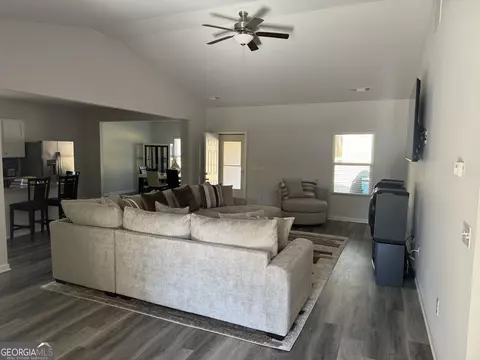 Living - 75 Triumph Trl, Covington, GA 30016 photo 2 of 2