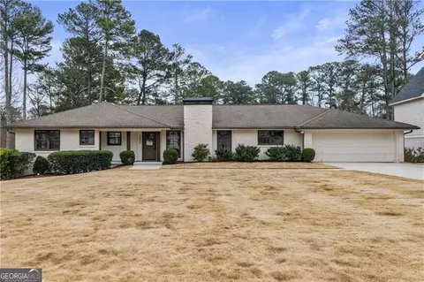 4855 Lansbury Dr, Atlanta, GA 30342