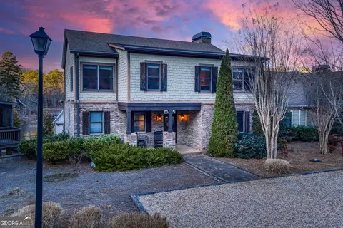43 Seasons View Ct, Clarkesville, GA 30523
