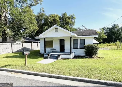 702 E Waring St E, Waycross, GA 31502