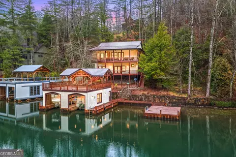 1233 Tame Turkey Rd, Lakemont, GA 30552