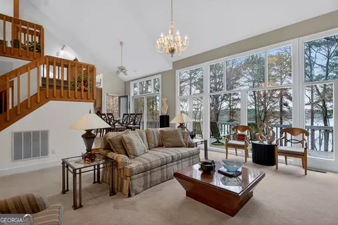 Living - 2010 Foxcroft Dr, Lagrange, GA 30240 photo 3 of 4
