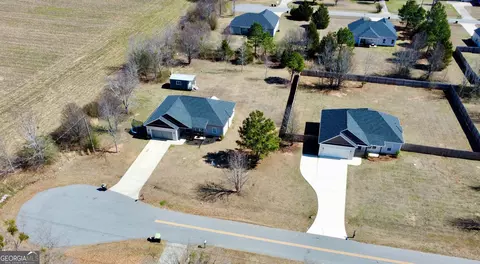 View/Area - 129 Amanda Dr, Byron, GA 31008 photo 2 of 12
