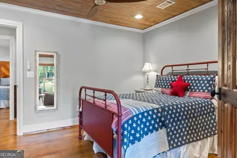 Bedroom - 170 Tater Hill Rd, Jackson, GA 30233 photo 5 of 11
