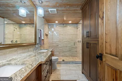 Bath - 170 Tater Hill Rd, Jackson, GA 30233 photo 4 of 5
